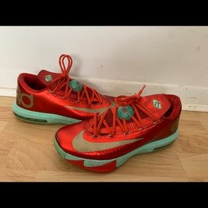 Men’s Nike KD IV (6) Christmas Edition Sneaker